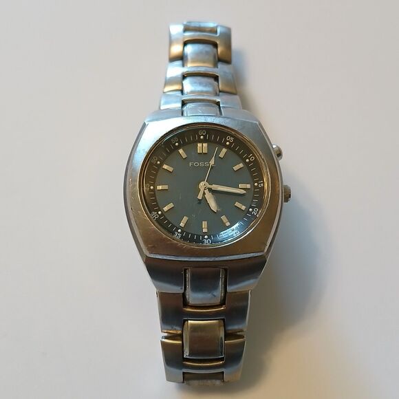 Fossil Blue Women's Silver Tone Stainless Steel Bracelet Watch AM-3607 WR 100FT - Picture 1 of 13